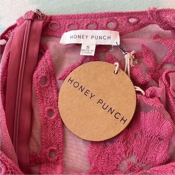 Honey Punch Sheer Floral Lace Overlay Maxi Romper Dress NWT - Picture 8 of 12